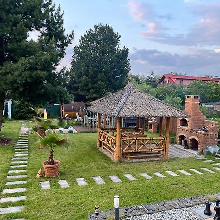 Villa Laura Liptovský Mikuláš Eksteriør billede