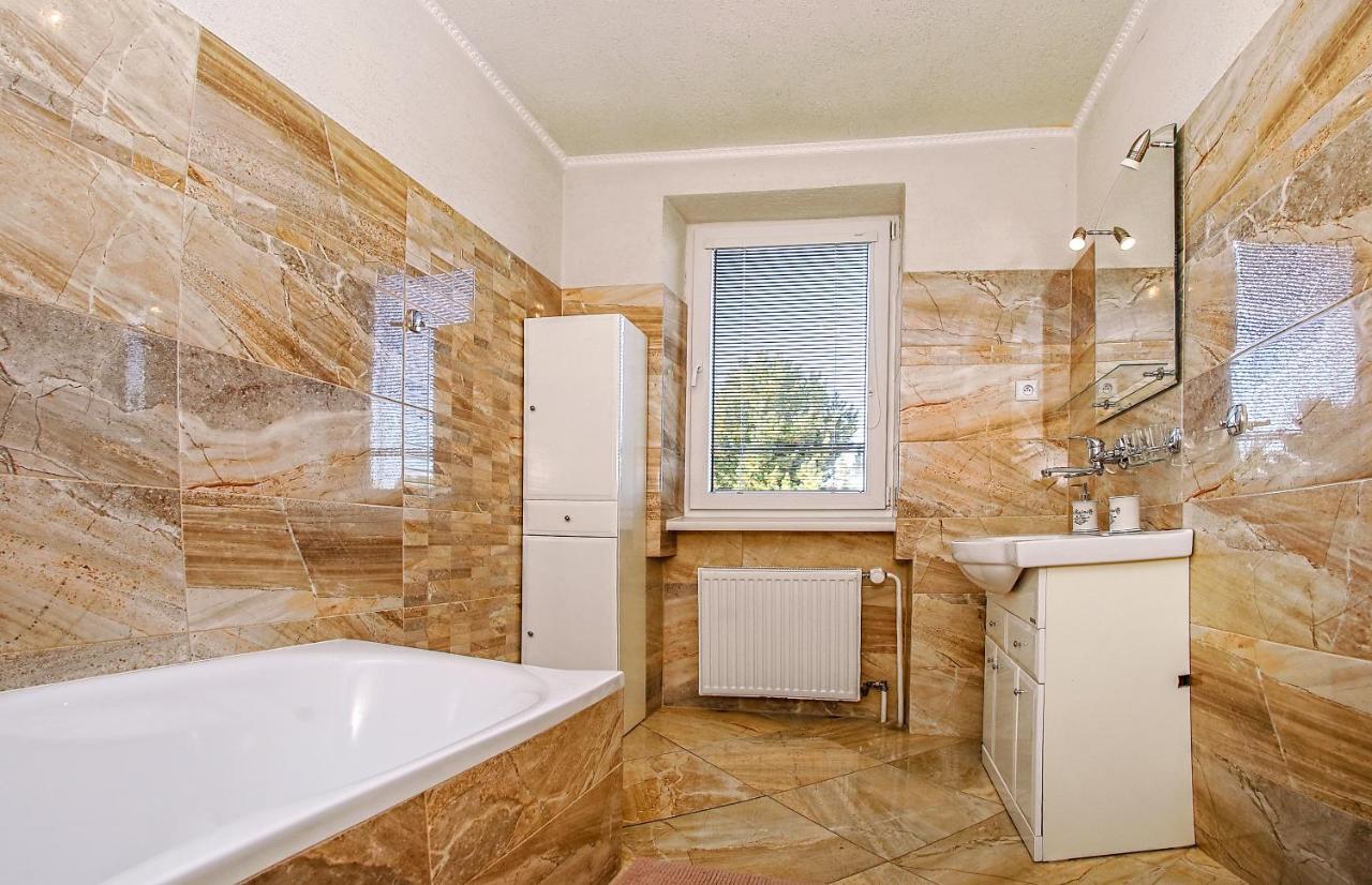 Villa Laura Liptovský Mikuláš Eksteriør billede