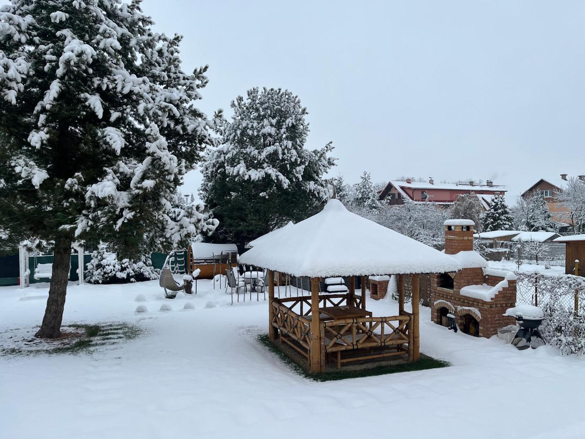 Villa Laura Liptovský Mikuláš Eksteriør billede